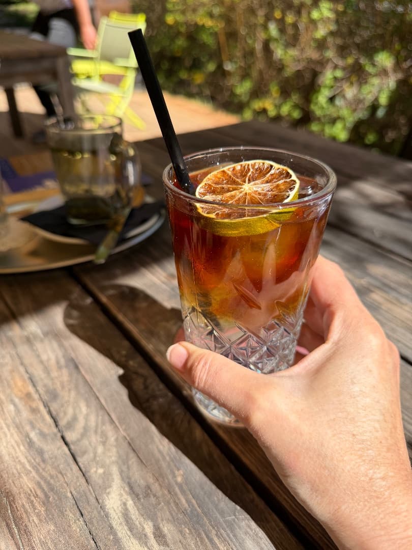 Das Glas Wein? Ich trinke es noch — nur noch wenn ich wirklich will. – Bild 7